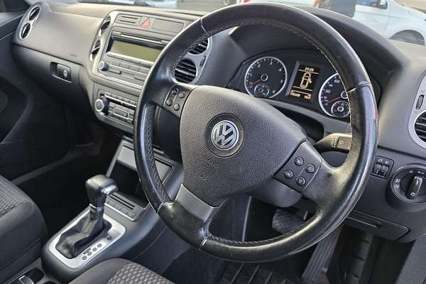 2010 Volkswagen Tiguan 103TDI 5N