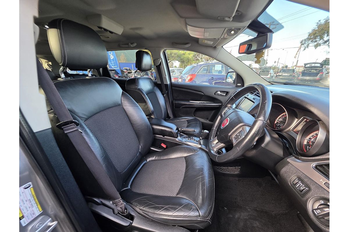 2015 Fiat Freemont Crossroad JF
