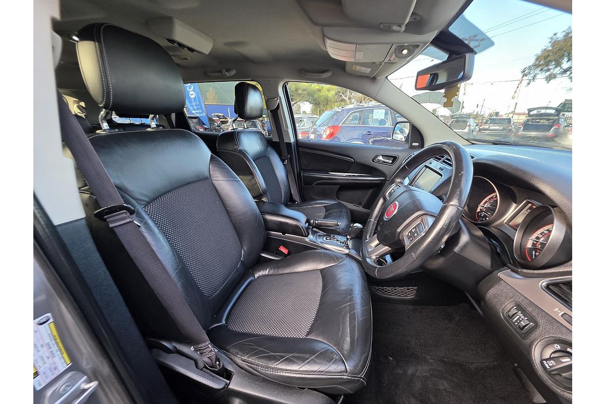 2015 Fiat Freemont Crossroad JF