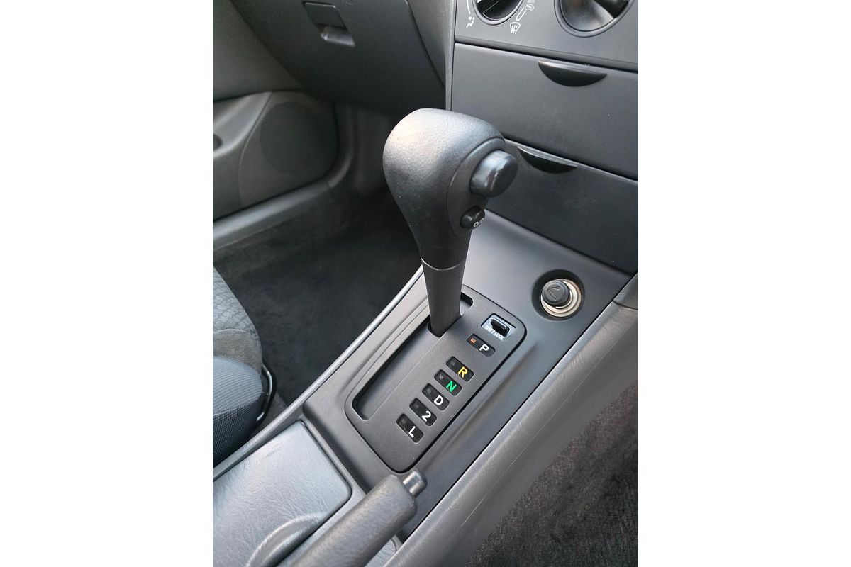 2004 Toyota Corolla Ascent ZZE122R