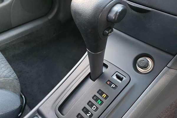 2004 Toyota Corolla Ascent ZZE122R