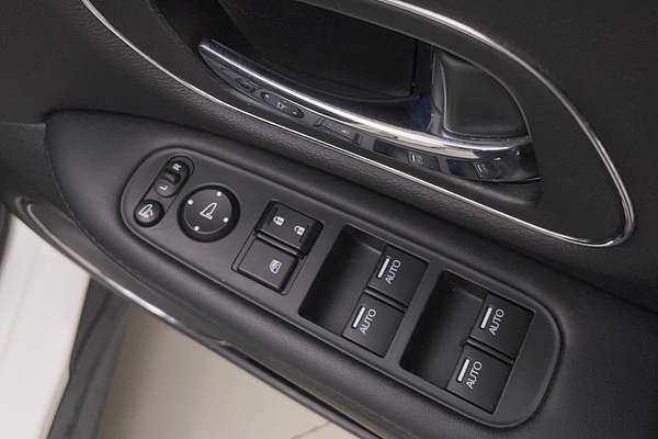 2015 Honda HR-V VTi-L