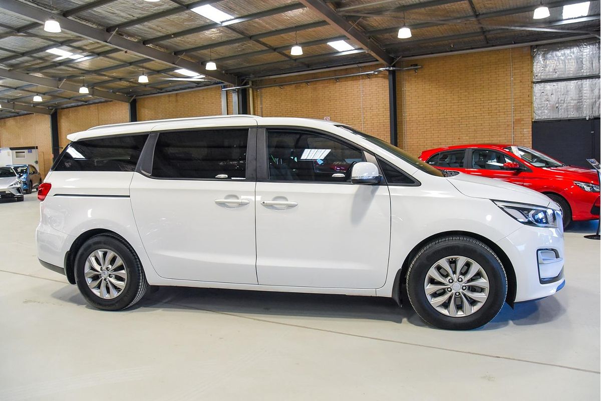 2018 Kia Carnival Si YP