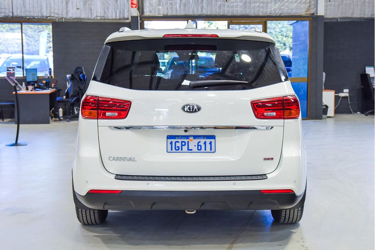2018 Kia Carnival Si YP