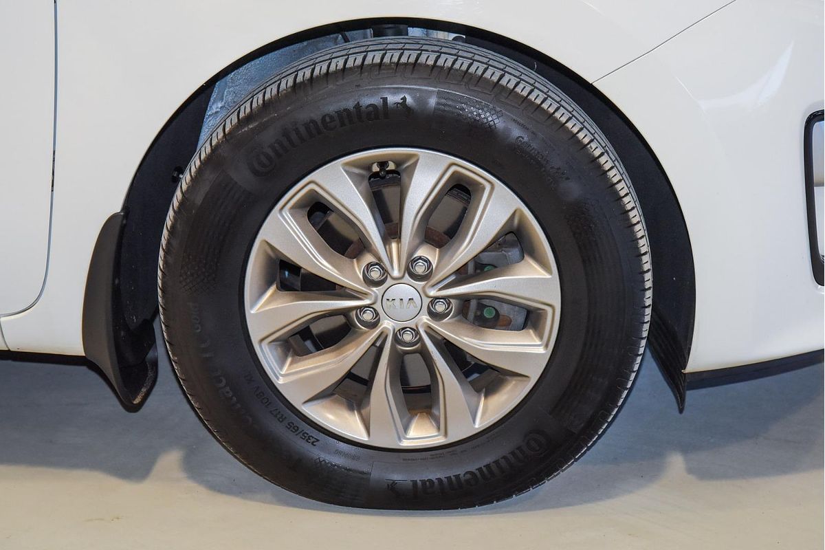 2018 Kia Carnival Si YP