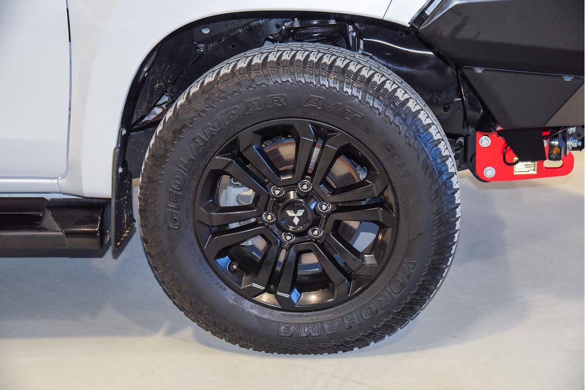 2020 Mitsubishi Triton GSR MR 4X4