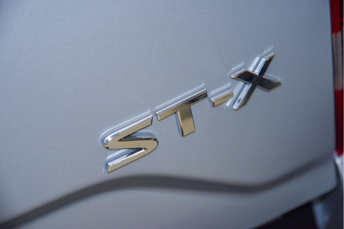 2021 Nissan Navara ST-X D23 4X4