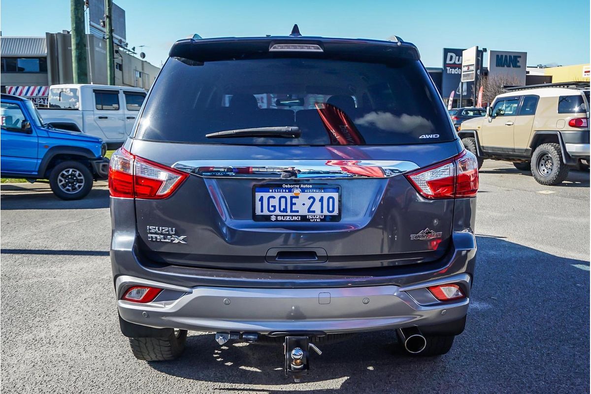2018 Isuzu MU-X LS-T