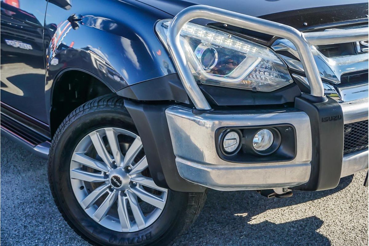 2018 Isuzu MU-X LS-T