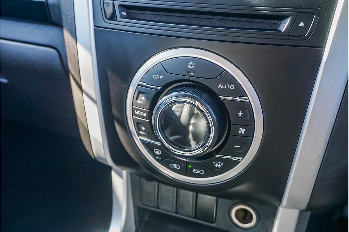2018 Isuzu MU-X LS-T