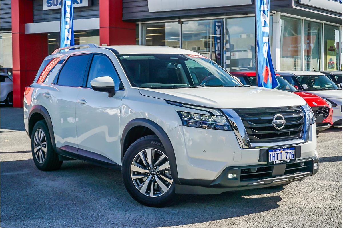 2022 Nissan Pathfinder Ti R53