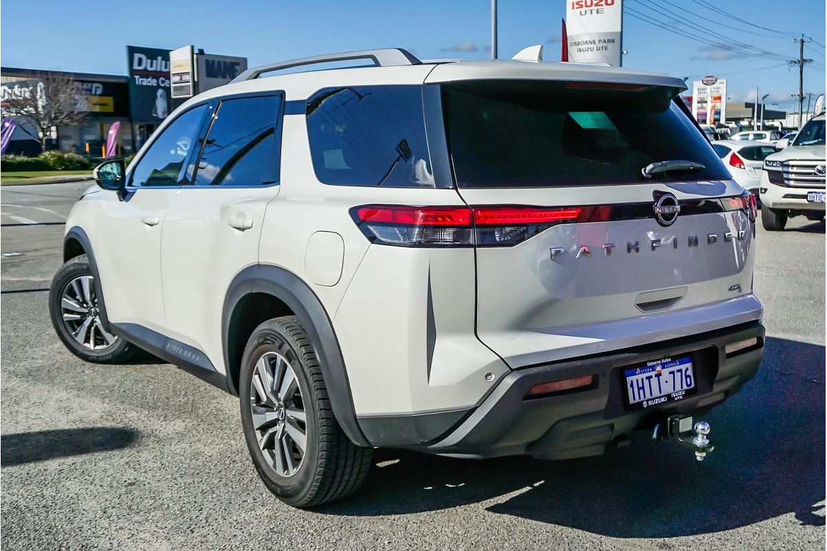 2022 Nissan Pathfinder Ti R53