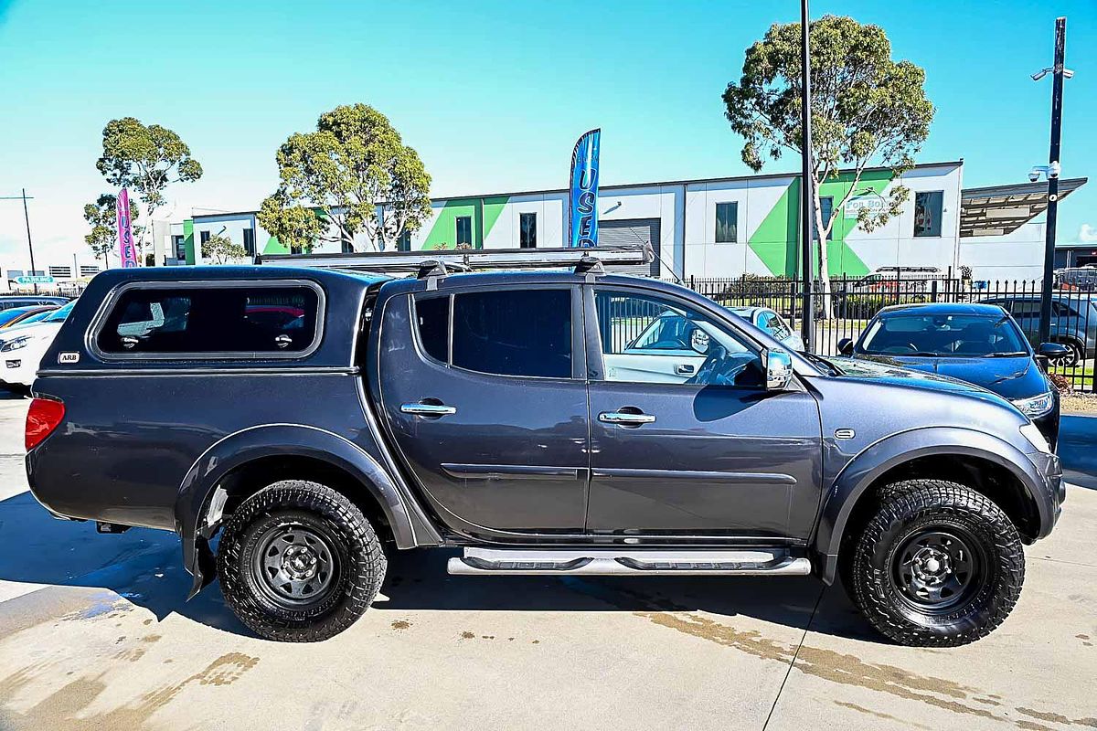 2013 Mitsubishi Triton GLX-R MN 4X4
