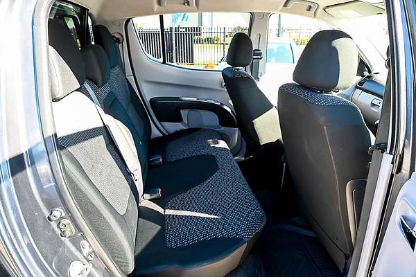 2013 Mitsubishi Triton GLX-R MN 4X4