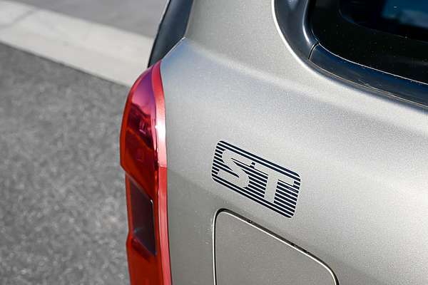 2010 Nissan Patrol ST GU 7