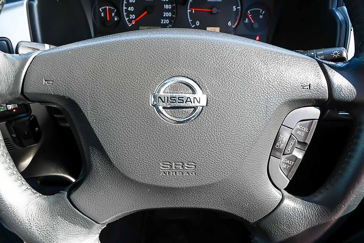 2010 Nissan Patrol ST GU 7
