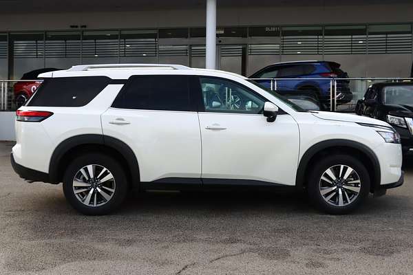 2024 Nissan Pathfinder Ti R53