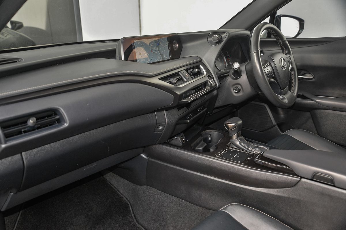 2022 Lexus UX UX200 Luxury MZAA10R