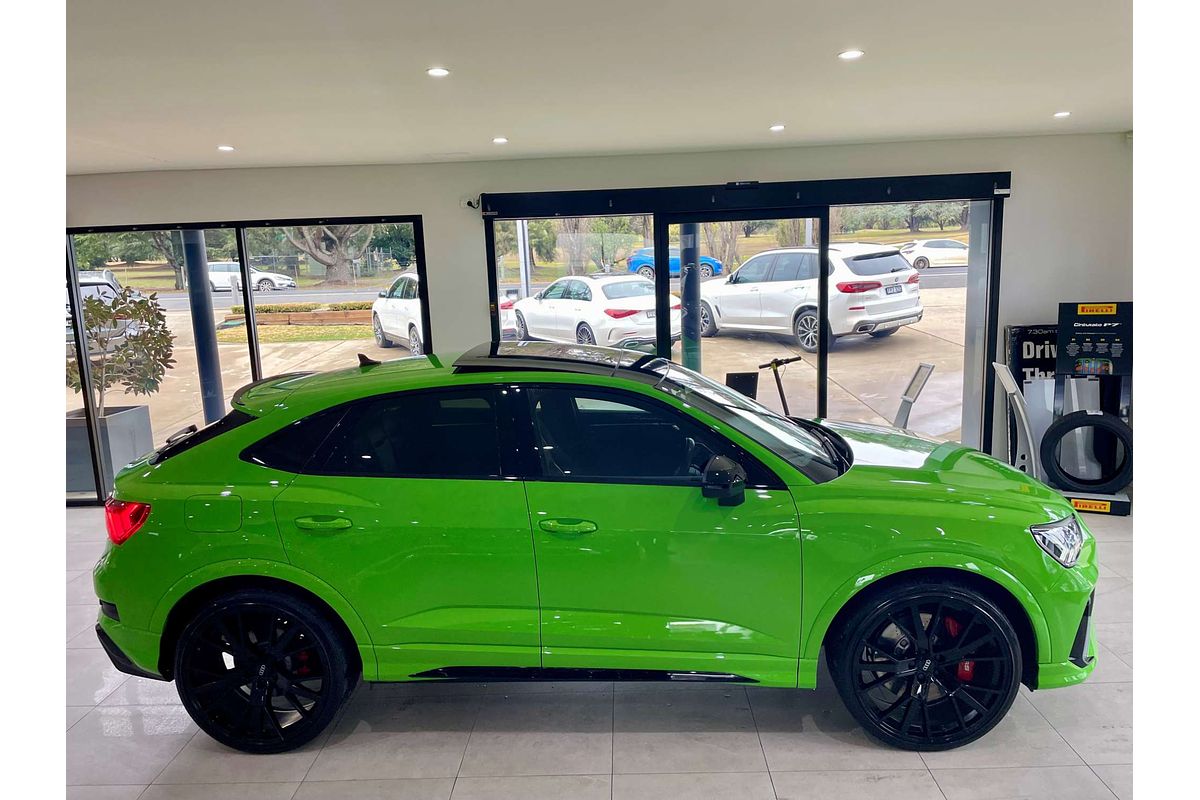 2020 Audi RS Q3  F3