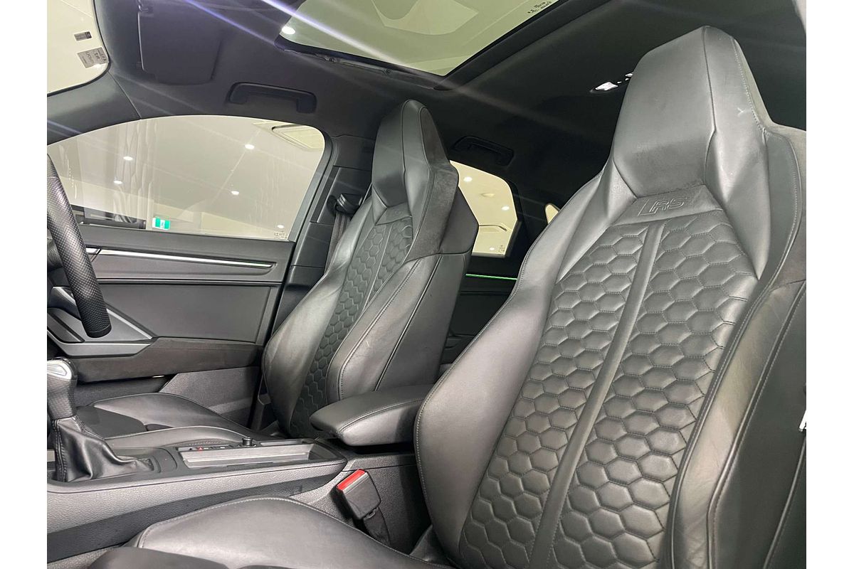 2020 Audi RS Q3  F3