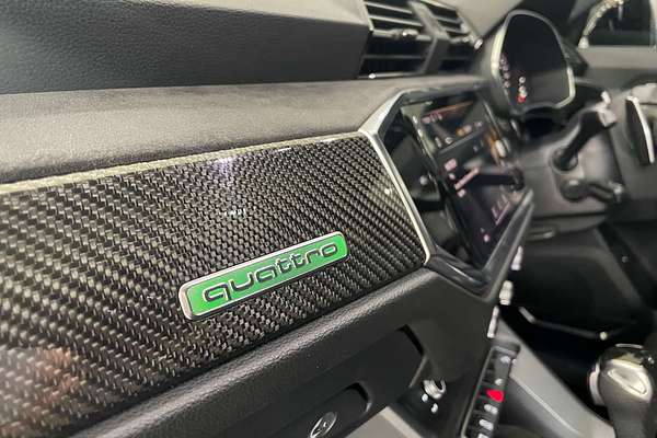 2020 Audi RS Q3  F3