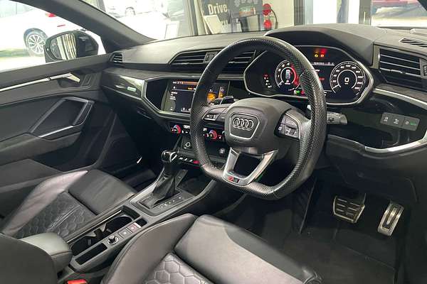 2020 Audi RS Q3  F3