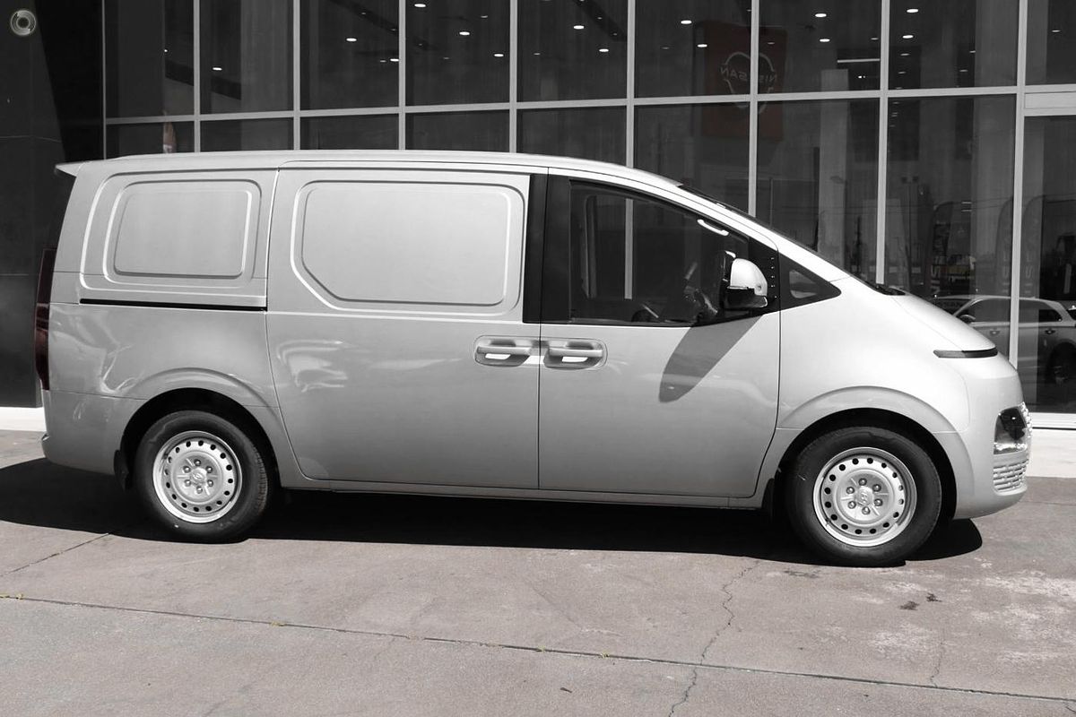2025 Hyundai STARIA LOAD US4.V2
