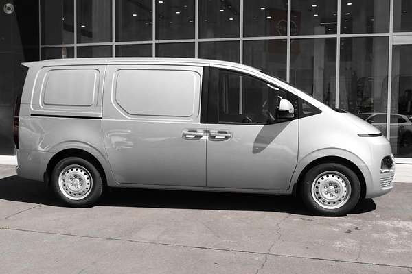 2025 Hyundai STARIA LOAD US4.V2