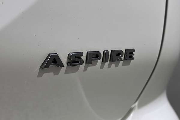 2022 Mitsubishi Outlander Aspire ZM