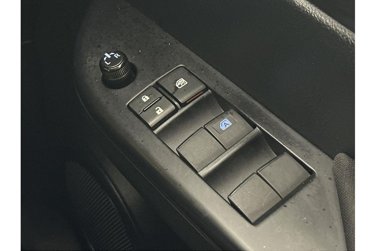 2022 Toyota Hilux SR GUN126R 4X4