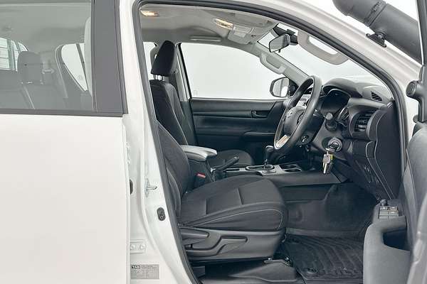 2022 Toyota Hilux SR GUN126R 4X4