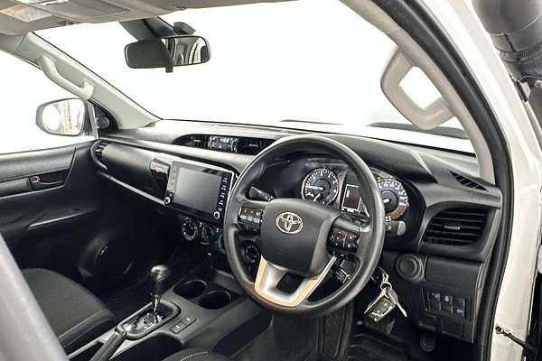 2022 Toyota Hilux SR GUN126R 4X4