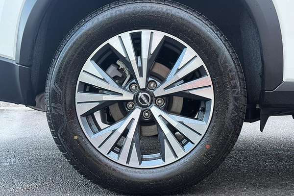 2024 Nissan X-TRAIL ST-L T33