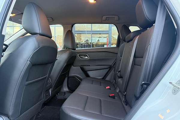 2024 Nissan X-TRAIL ST-L T33