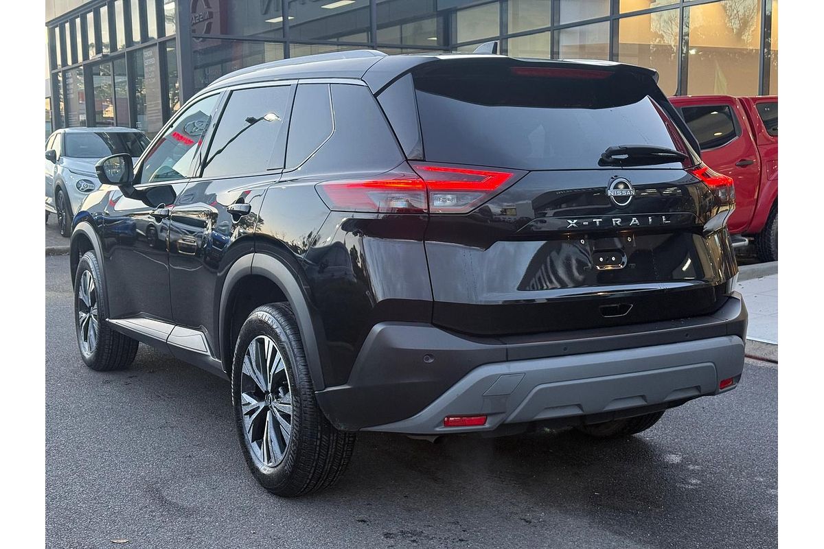 2024 Nissan X-TRAIL ST-L T33