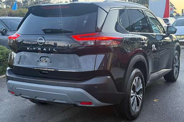 2024 Nissan X-TRAIL ST-L T33
