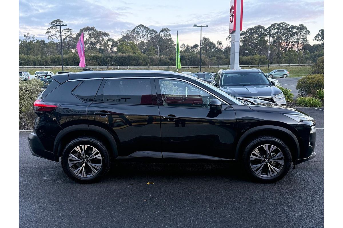 2024 Nissan X-TRAIL ST-L T33