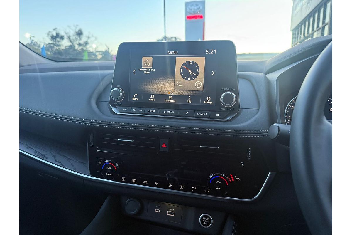 2024 Nissan X-TRAIL ST-L T33