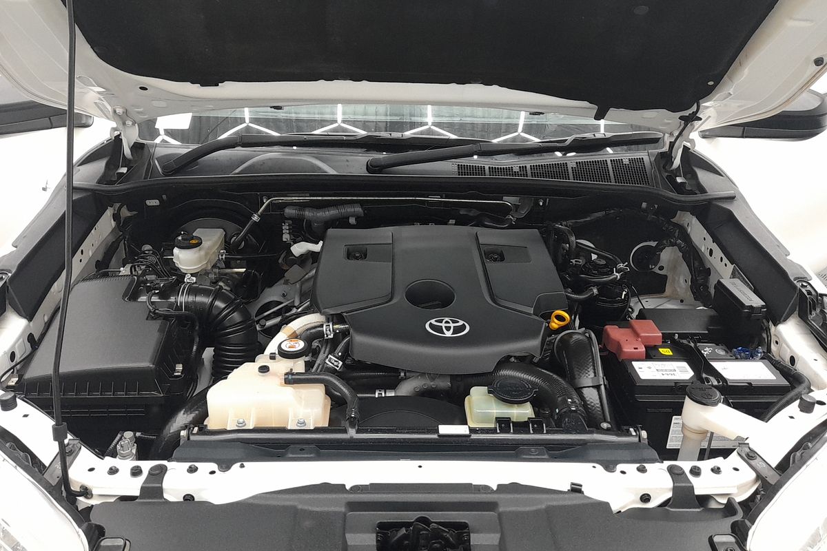 2020 Toyota Hilux SR GUN126R 4X4