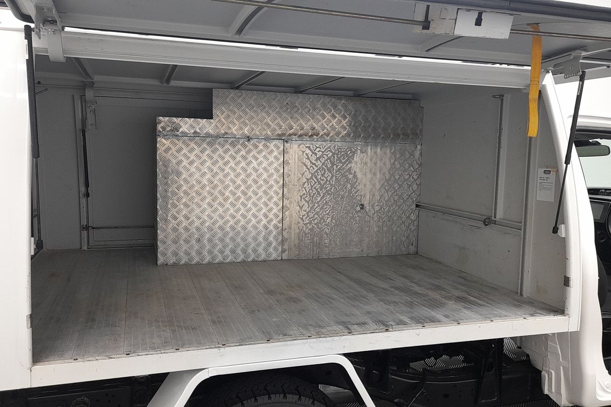 2020 Toyota Hilux SR GUN126R 4X4