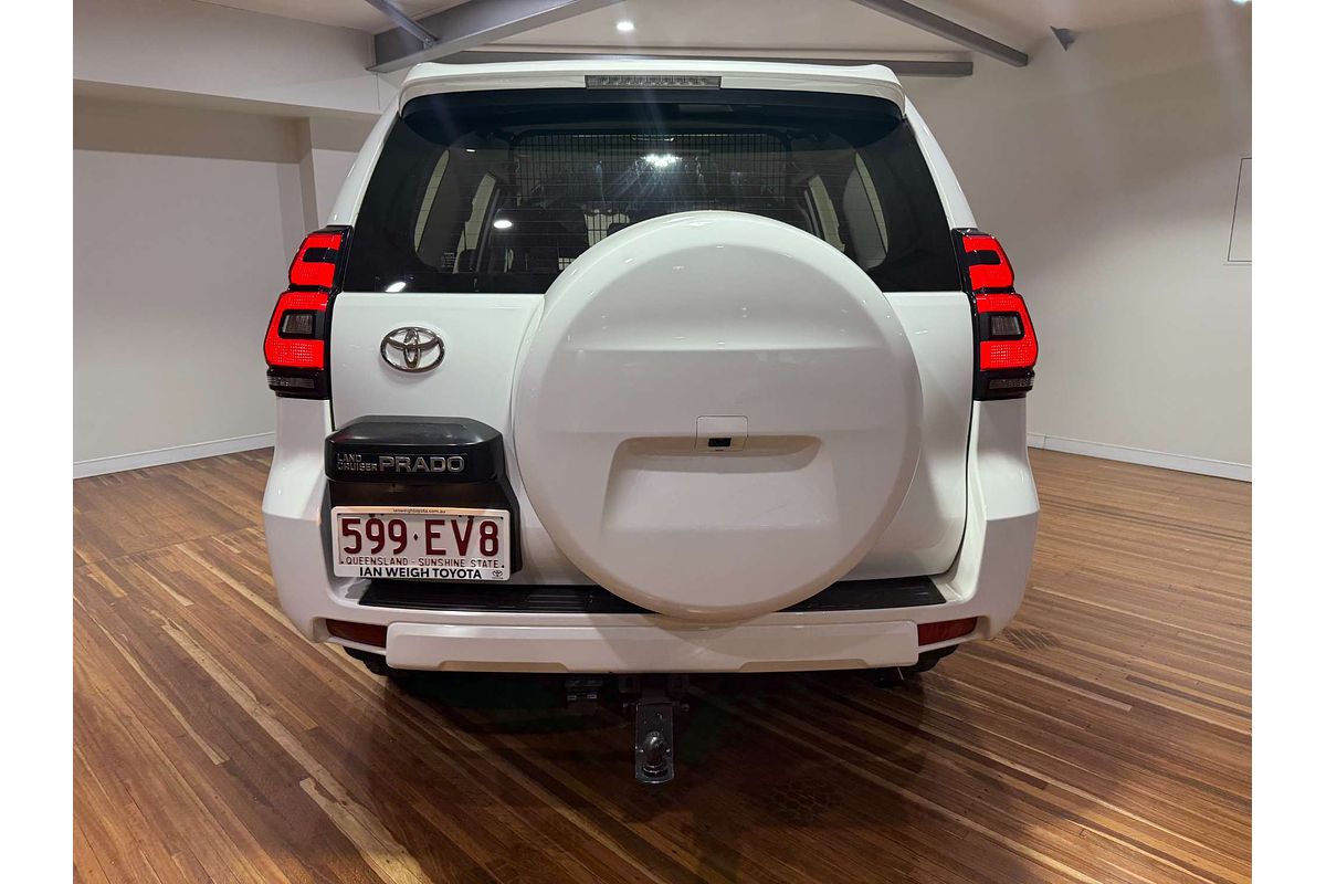 2022 Toyota Landcruiser Prado GX GDJ150R