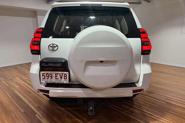 2022 Toyota Landcruiser Prado GX GDJ150R
