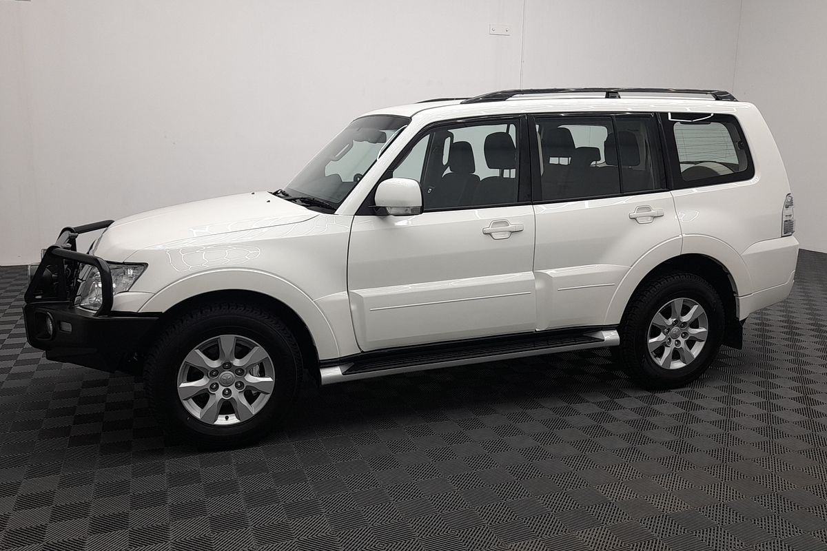 2021 Mitsubishi Pajero GLX NX