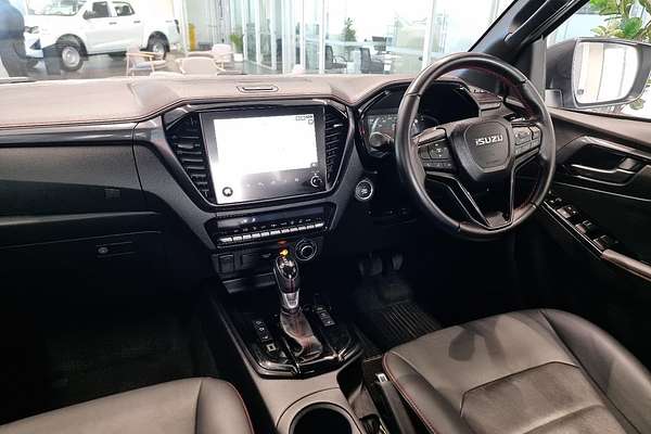 2024 Isuzu D-MAX X-TERRAIN 4X4