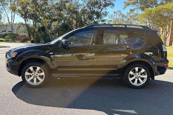 2012 Mitsubishi Outlander LS ZH