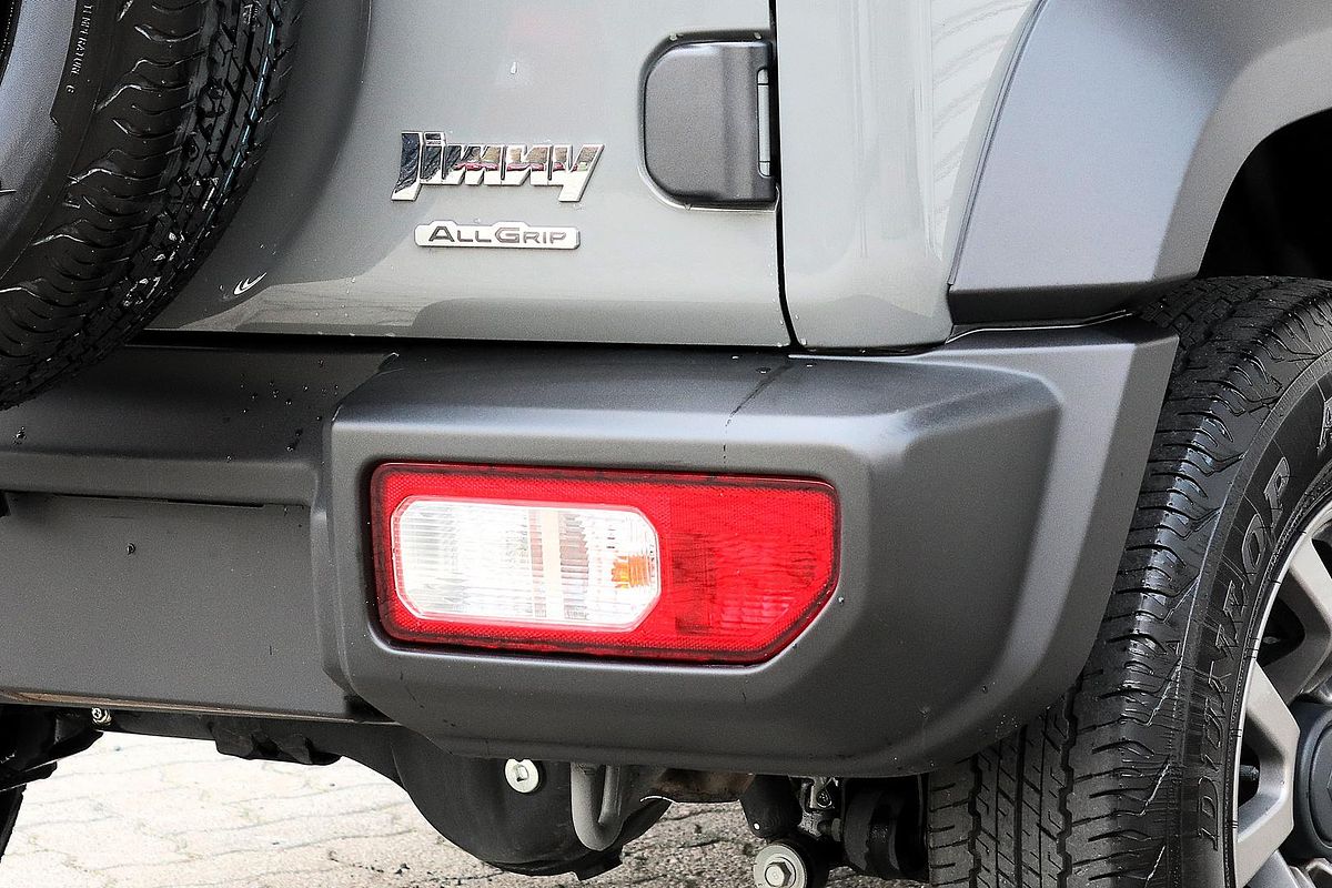 2023 Suzuki Jimny GLX GJ