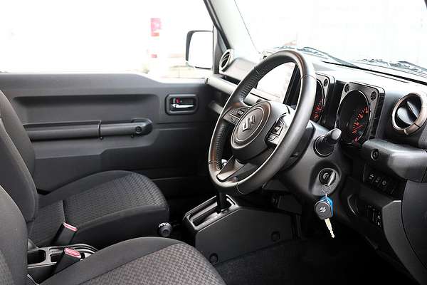 2023 Suzuki Jimny GLX GJ