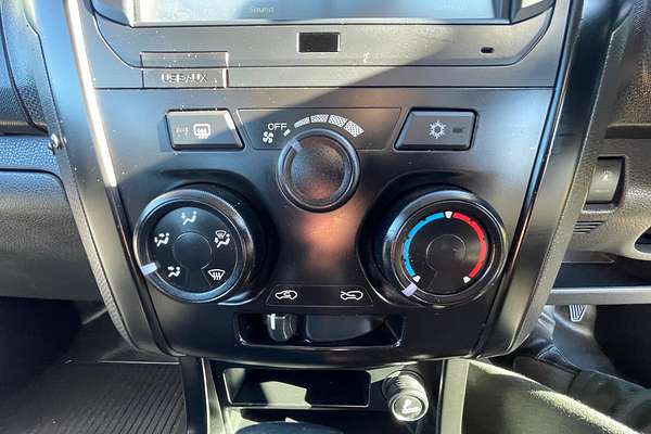2018 Isuzu D-MAX SX 4X4