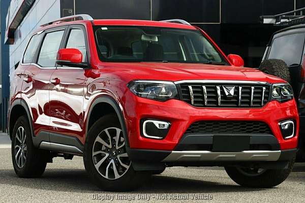 2023 Mahindra Scorpio Z8