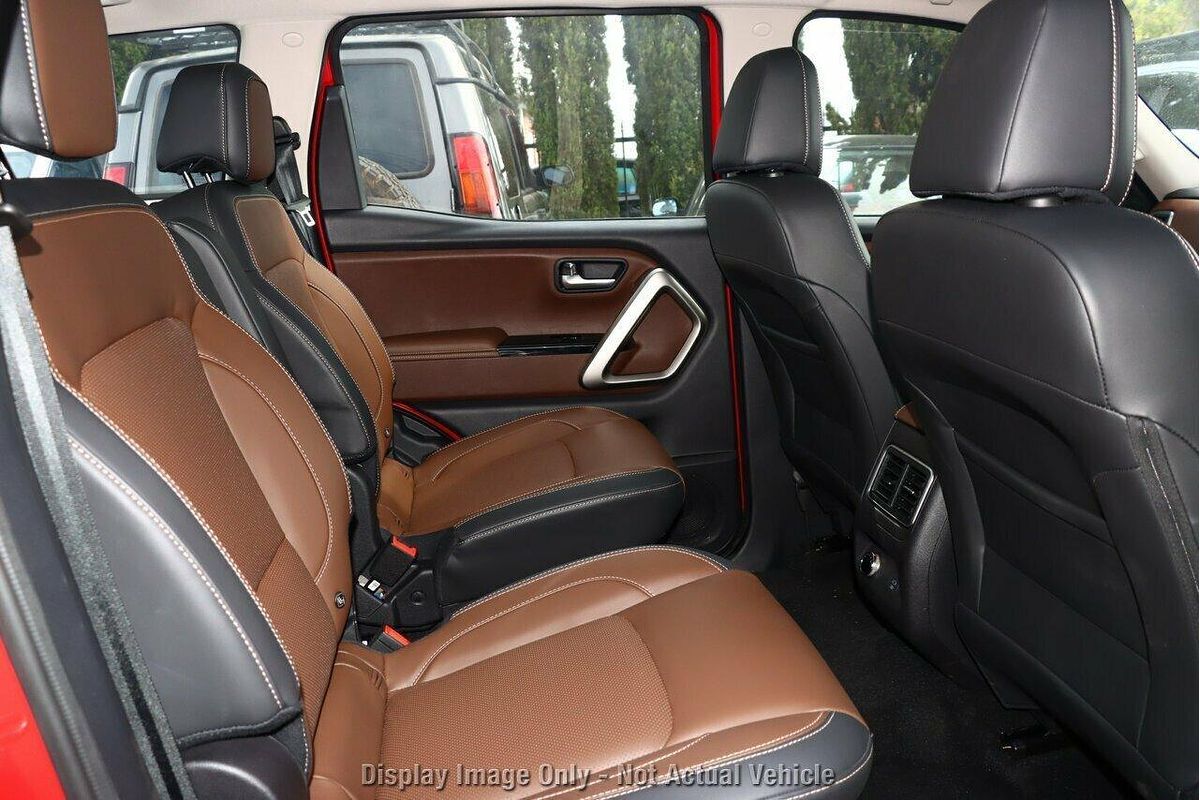 2023 Mahindra Scorpio Z8